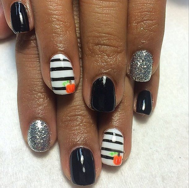 10 easy halloween mani ideas